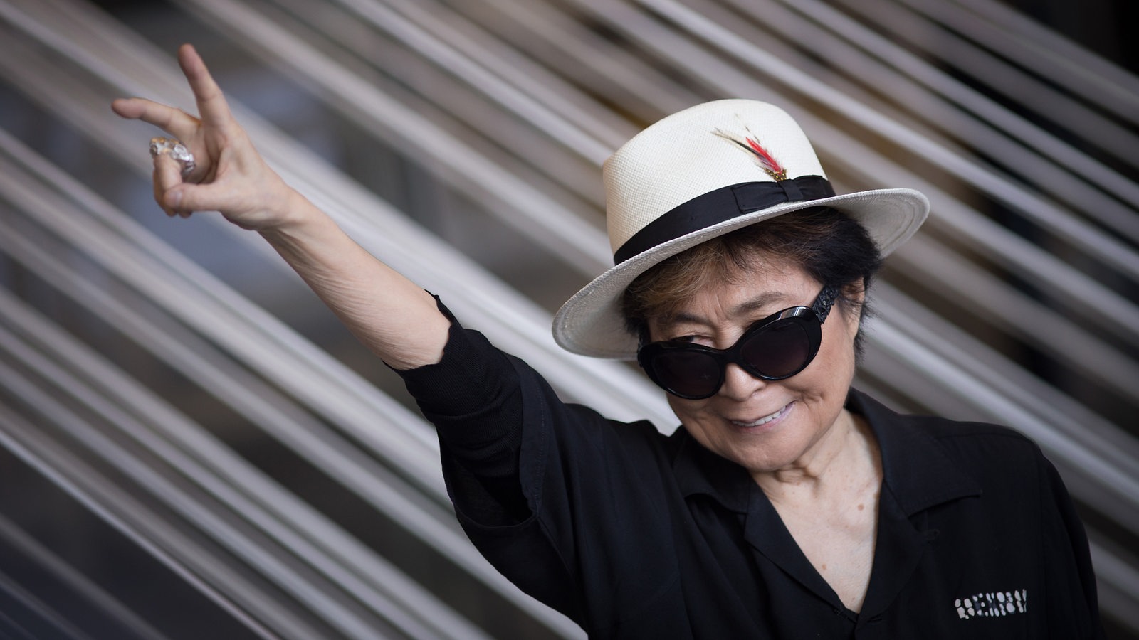 Yoko Ono: Seit ich 70 bin, ist alles viel besser geworden. - Bremen Zwei