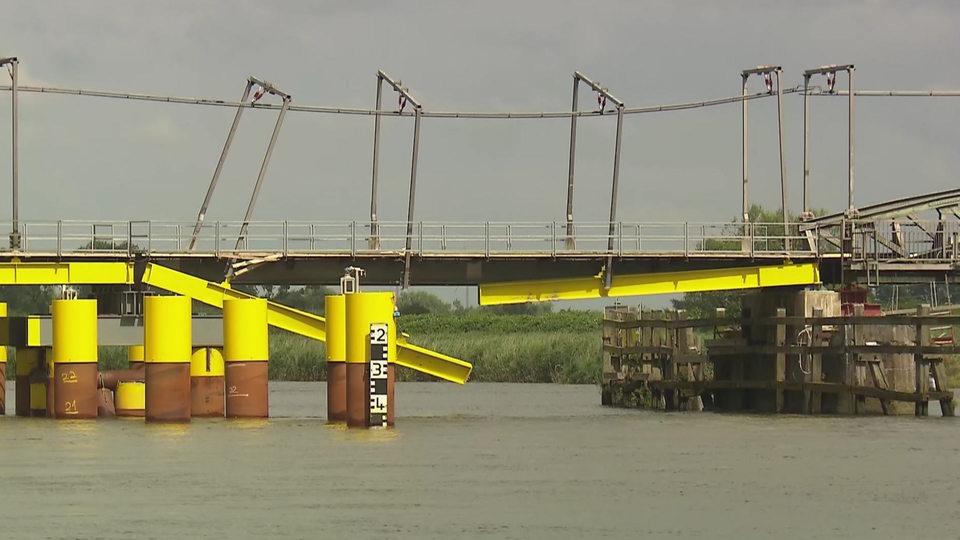 Die Hunte Brücke wurde wieder von einem Schiff gerammt. 