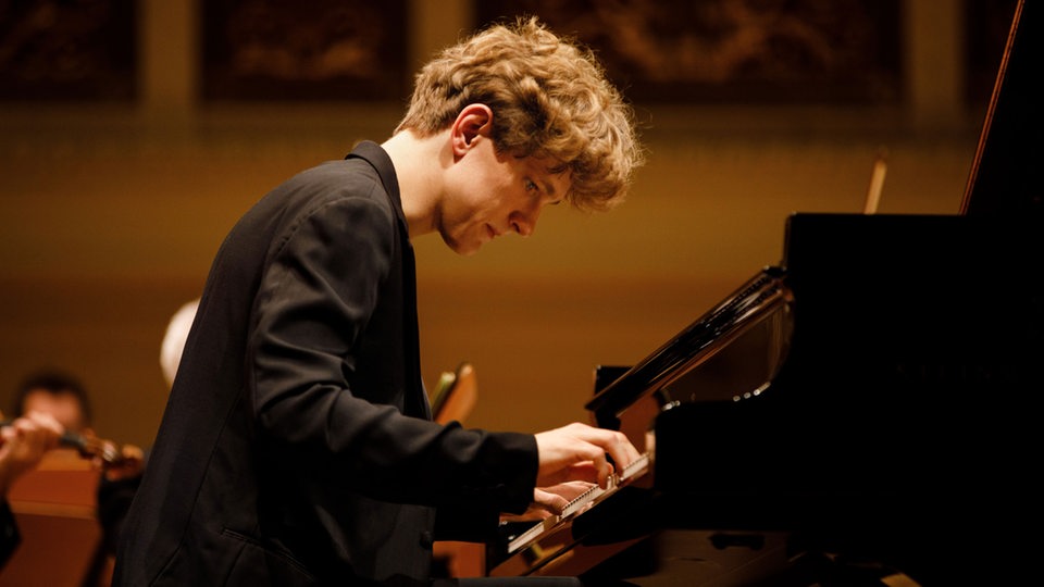 Jan Lisiecki am Piano